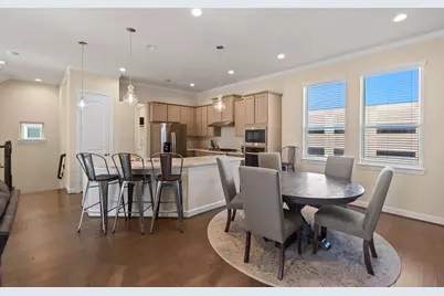 10616 Centre Shadows Drive, Houston, TX 77043 - Photo 18