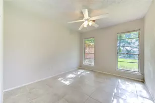 10514 Rancho Bernardo Ln, Sugar Land, TX 77498 - Photo 20