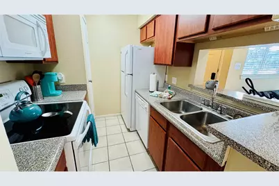 3506 Cove View Boulevard #106, Galveston, TX 77554 - Photo 10