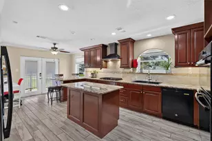 7214 Creek Crest Dr, Houston, TX 77095 - Photo 22