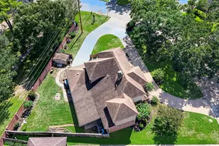 7214 Creek Crest Dr, Houston, TX 77095 - Photo 4