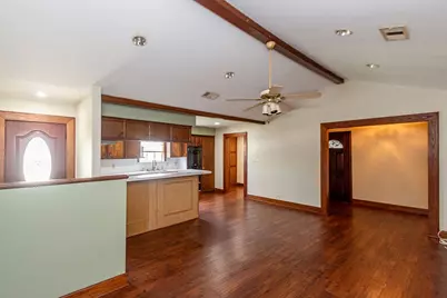 618 W 9th Street, Freeport, TX 77541 - Photo 2