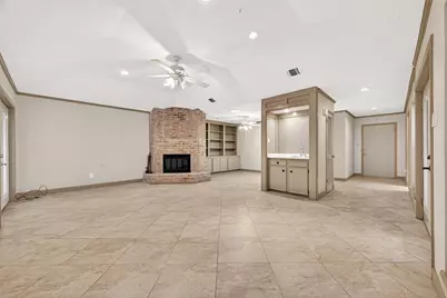11007 Bandlon Drive, Houston, TX 77072 - Photo 10