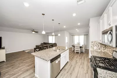 19126 Hidden Arbor Drive, Manvel, TX 77578 - Photo 6