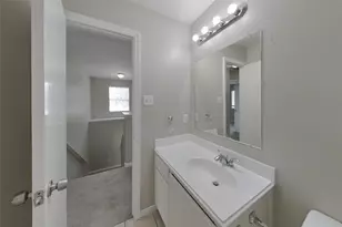 6214 Majesty Ln, Houston, TX 77085 - Photo 12