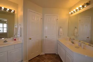 2710 Grants Lake Blvd, Sugar Land, TX 77479 - Photo 24