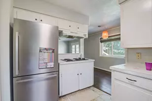 18222 Point Lookout Dr, Nassau Bay, TX 77058 - Photo 16