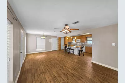 300 Fishermans Bend Dr, Point Blank, TX 77364 - Photo 6