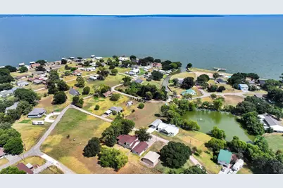 300 Fishermans Bend Dr, Point Blank, TX 77364 - Photo 14
