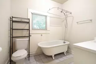 303 Northwood St, Houston, TX 77009 - Photo 10