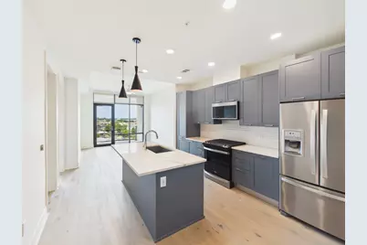 929 Westcott #819, Houston, TX 77007 - Photo 1