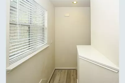 13034 Stratford Skies Lane, Houston, TX 77072 - Photo 16
