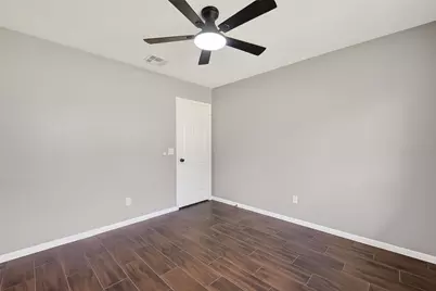 3238 E Rangecrest Place, Sugar Land, TX 77479 - Photo 24