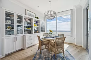 801 E Beach Dr, Galveston, TX 77550 - Photo 12