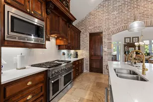 32203 River Park Dr, Magnolia, TX 77355 - Photo 14