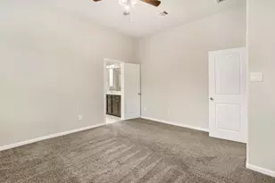 2722 Kaman Ln, Pearland, TX 77581 - Photo 12