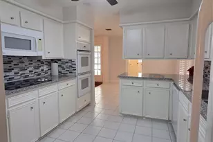 418 Longview Dr, Sugar Land, TX 77478 - Photo 16