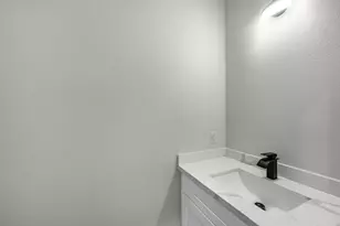 5020 Sayers St, Houston, TX 77026 - Photo 10