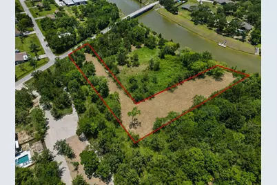 9204 Neville Road, Hitchcock, TX 77563 - Photo 6