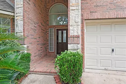 5719 Indigo Trails Drive, Richmond, TX 77469 - Photo 2