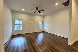 1919 Fulton St, Houston, TX 77009 - Photo 8