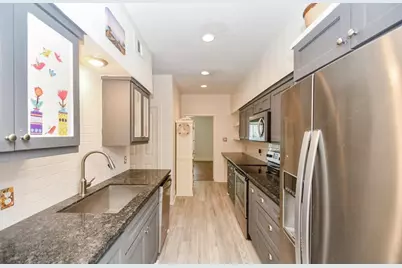 7459 Brompton Street #7459, Houston, TX 77025 - Photo 6