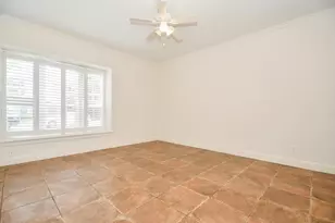 7459 Brompton St, Houston, TX 77025 - Photo 8