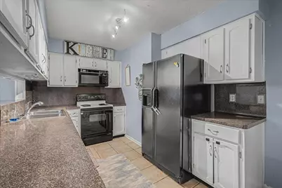 17502 Favor Bend Court, Humble, TX 77396 - Photo 6