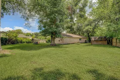 17502 Favor Bend Court, Humble, TX 77396 - Photo 32