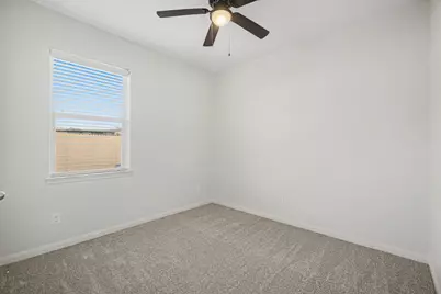 805 Seadrift Court, La Marque, TX 77568 - Photo 20