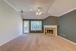 11 Ebony Oaks Pl, The Woodlands, TX 77382 - Photo 14