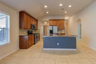 11 Ebony Oaks Pl, The Woodlands, TX 77382 - Photo 10