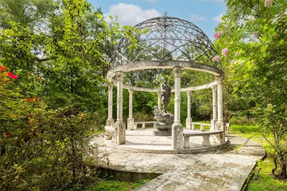 205 Grogans Point Road, The Woodlands, TX 77380 - Photo 46