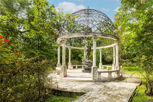 205 Grogans Point Rd, The Woodlands, TX 77380 - Photo 46