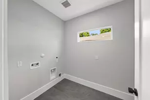7938 Turquoise Ln, Houston, TX 77055 - Photo 14
