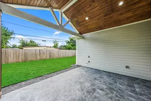 7938 Turquoise Ln, Houston, TX 77055 - Photo 26