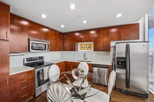 5925 Almeda Rd, Houston, TX 77004 - Photo 10