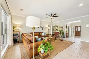 2202 Castle Bay Dr, League City, TX 77573 - Photo 10