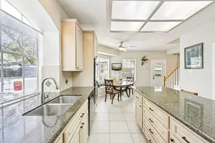 2202 Castle Bay Dr, League City, TX 77573 - Photo 22