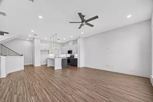 2105 Holman St, Houston, TX 77004 - Photo 8