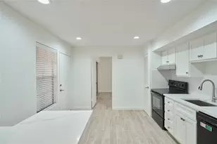 12900 Walden Rd, Montgomery, TX 77356 - Photo 14