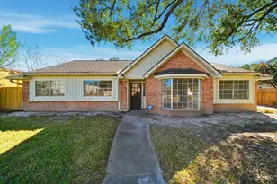 7230 Bayou Forest Dr, Houston, TX 77088 - Photo 1