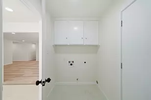 7230 Bayou Forest Dr, Houston, TX 77088 - Photo 30