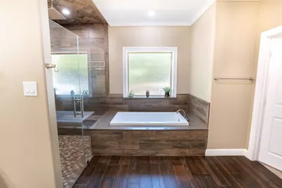 9025 Water Buck Ln, Conroe, TX 77303 - Photo 20