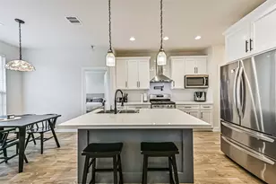 407 Green Meadows Dr, West Columbia, TX 77486 - Photo 12