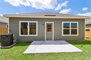 5910 Peony Pl, Magnolia, TX 77354 - Photo 2