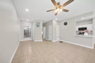 8257 Sands Point Dr, Houston, TX 77036 - Photo 4