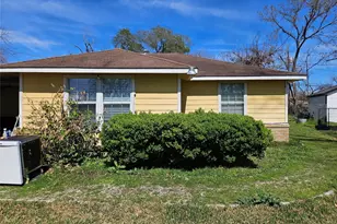 121 Norview Dr, Houston, TX 77022 - Photo 16