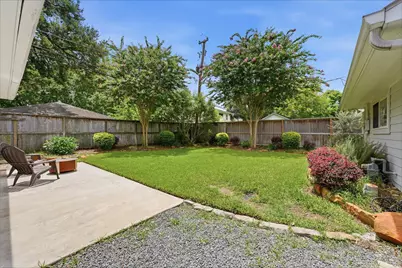4701 Hummingbird Street, Houston, TX 77035 - Photo 22