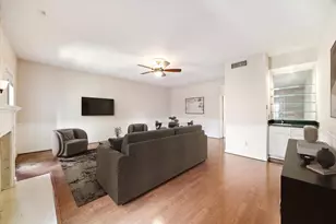 1024 Augusta Dr, Houston, TX 77057 - Photo 8